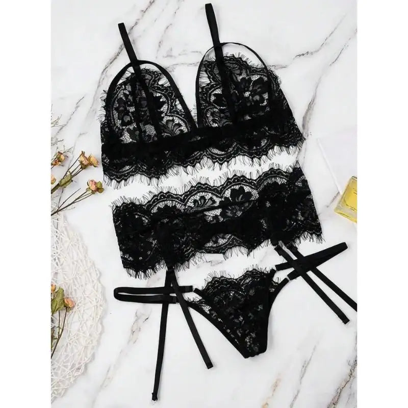 Conjunto Femme Fatal Lace
