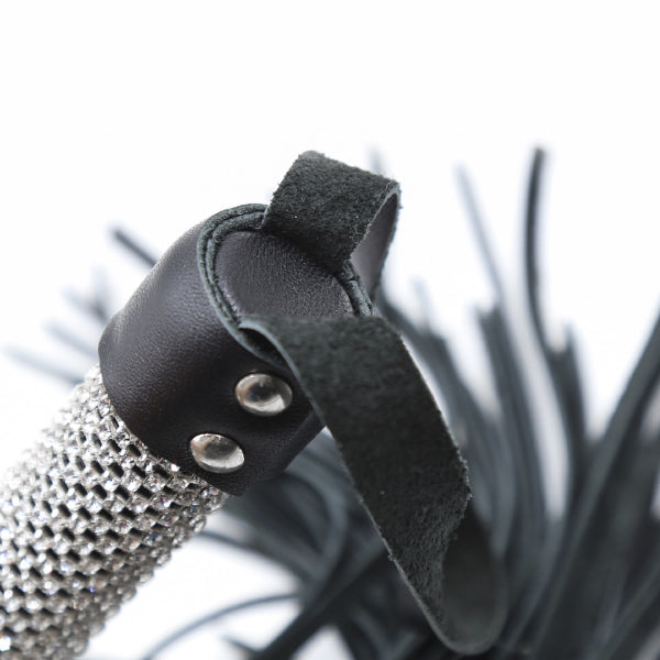 Fusta glamour - sexshop - dominame - brillante - bdsm - dominacion - sumision - nalguear - sexo - juego de rol - amarrar - tachas - cuerina - tiras