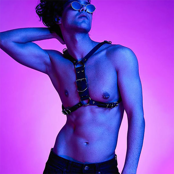 Harness hedone - arnes sexy - arnes de hombre - accesorio vestuario - bondage - fetiche - sexshop chile - envios discretos a todo chile - mejor sexshop de chile - sexshop mas variado