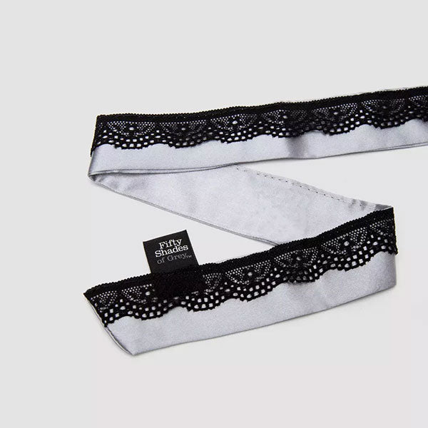 Kit pinzas y collar de saten - 50 sombras de grey - juguetes eroticos - bdsm - bondage - kit de juguetes - juguetes sexuales - sexshop chile