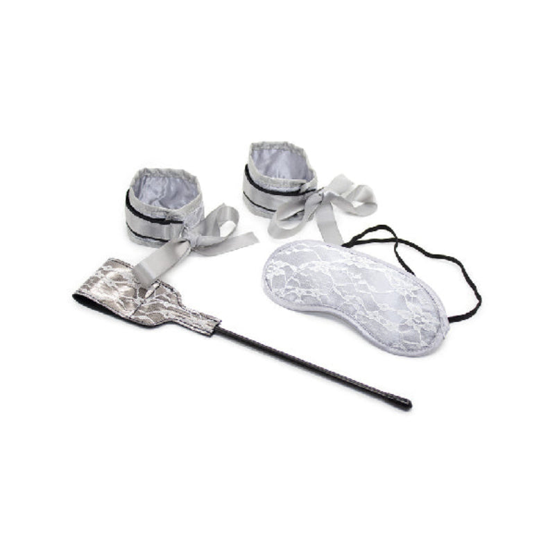 Lujuria de Encaje - Sexshop - Fantasía - Juegos - Disfraz - Sexy - Erótico - Placer - bdsm - sumisión - dominación - kit - antifaz - fusta - muñequeras - cinta