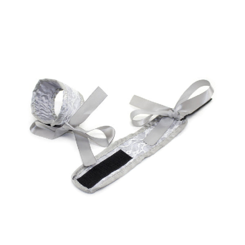 Lujuria de Encaje - Sexshop - Fantasía - Juegos - Disfraz - Sexy - Erótico - Placer - bdsm - sumisión - dominación - kit - antifaz - fusta - muñequeras - cinta