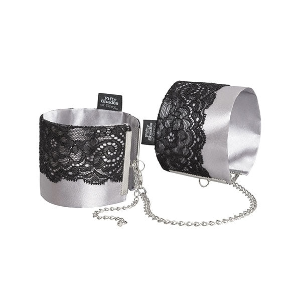 Muñequeras de saten y encaje - 50 sombras de grey - bdsm - bondage - juguetes eroticos - juguetes sexuales - amarras bdsm - juguetes de restriccion - sexshop chile - envios a todo chile