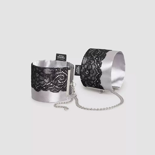 Muñequeras de saten y encaje - 50 sombras de grey - bdsm - bondage - juguetes eroticos - juguetes sexuales - amarras bdsm - juguetes de restriccion - sexshop chile - envios a todo chile