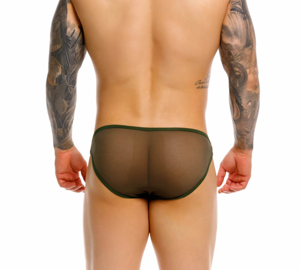 bikini verde - verde oscuro - prenda de malla - trasero descubierto - malla en gluteos - efecto transparente - modelo sexy - lenceria erotica - lenceria masculina - prenda sin elastico - prenda sin pretina - corte bajo - brief sexy - slip - calzoncillo - jor - dominame - sexshop dominame 