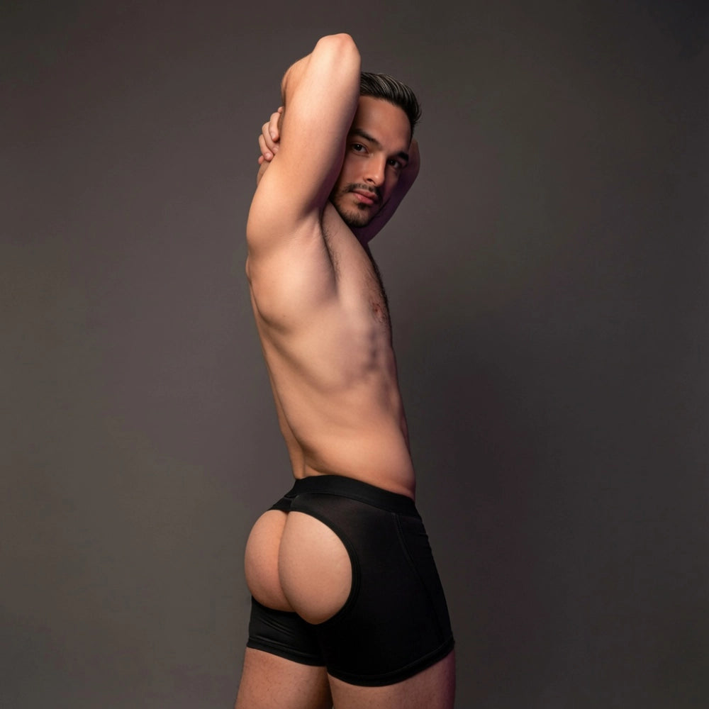 jockstrap - dale mas - dale+ - calza deportiva - ropa de lycra - short con trasero descubierto - prenda erotica - lenceria erotica - short masculino - short negro - skini bike - prenda fetichista - dominame - sexxshop dominame 
